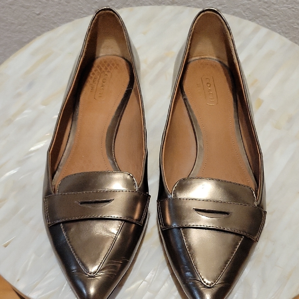 Coach Women's Gold Tone Flats